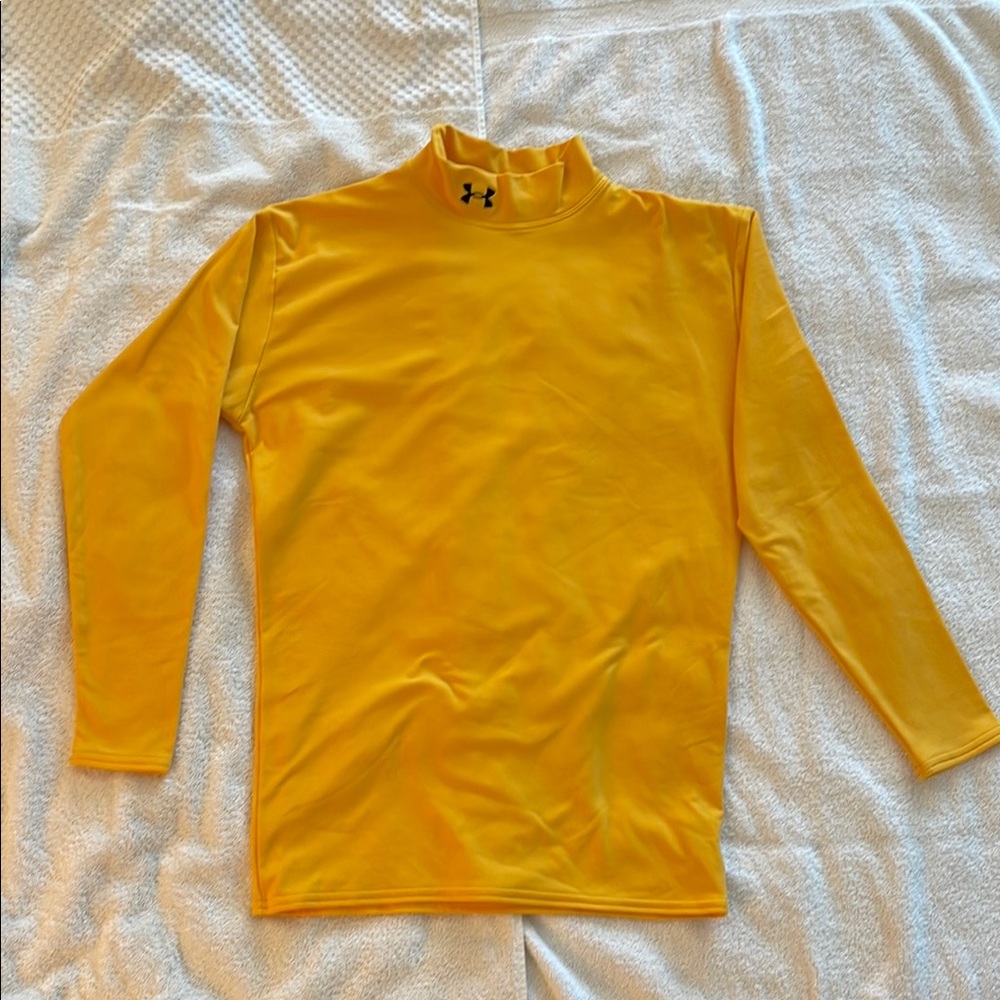 Under Armour Golden Long Sleeve Turtleneck